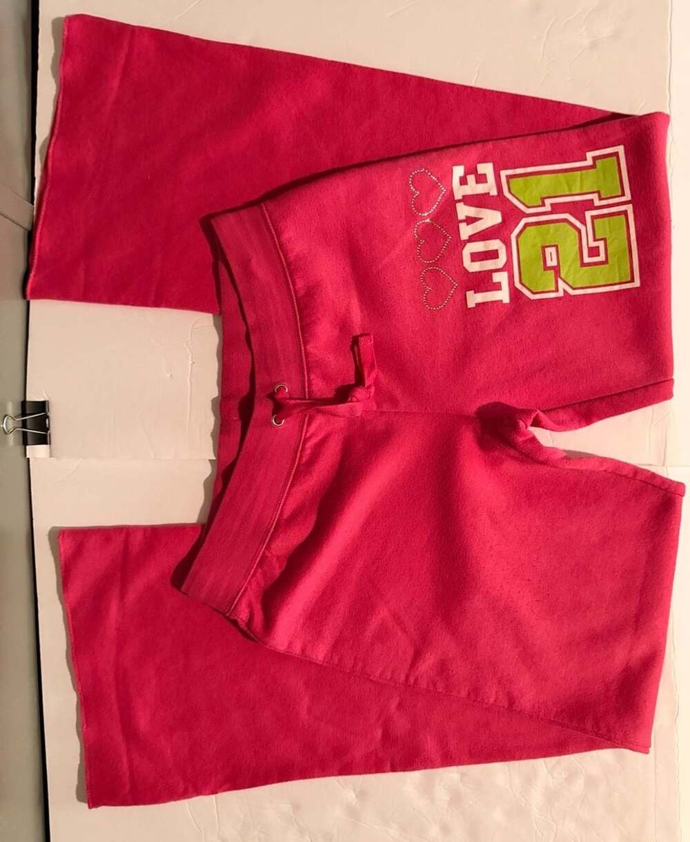 Y2K Rue21 Pink Love 21 Graphic Sweatpants Fleece Joggers Rhinestone Hearts